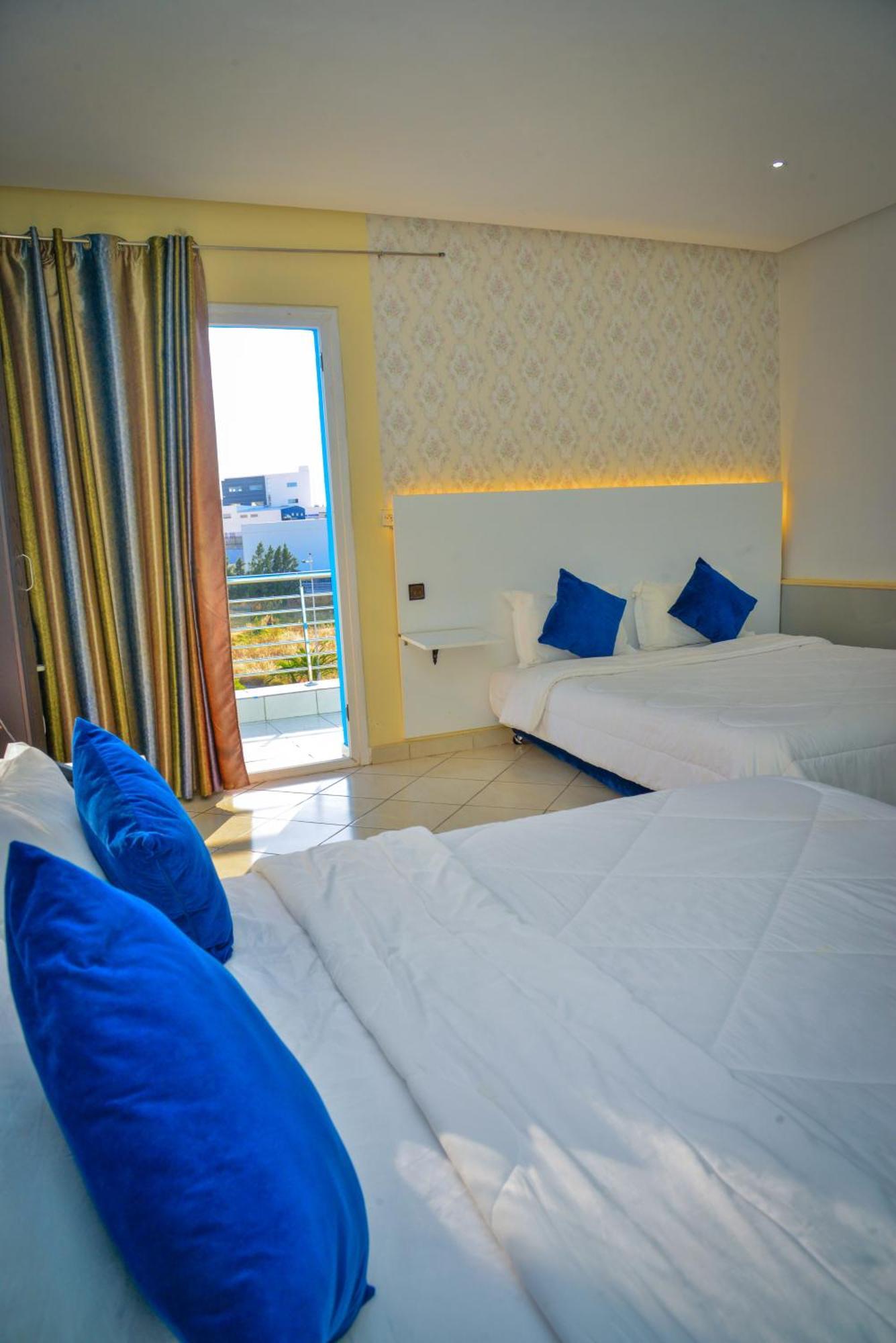 Free Zone Hotel Gzennaïa エクステリア 写真